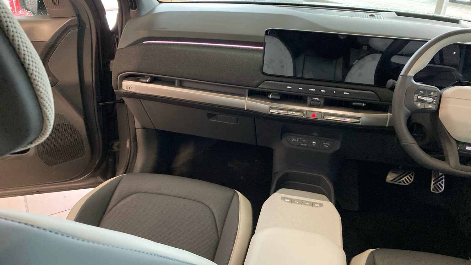 Used Kia EV3 2025 for sale - 77541900: Photo 14