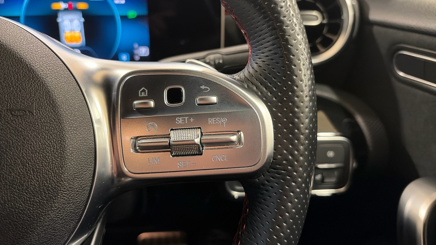 Used Mercedes-Benz A-Class 2020 for sale - 77544548: Photo 25