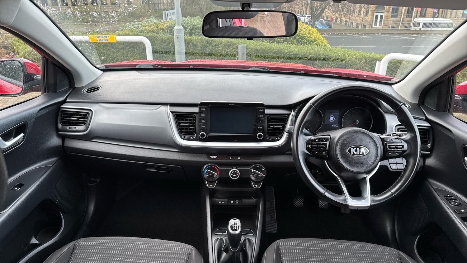 Used Kia Stonic 2019 for sale - 76796846: Photo 10