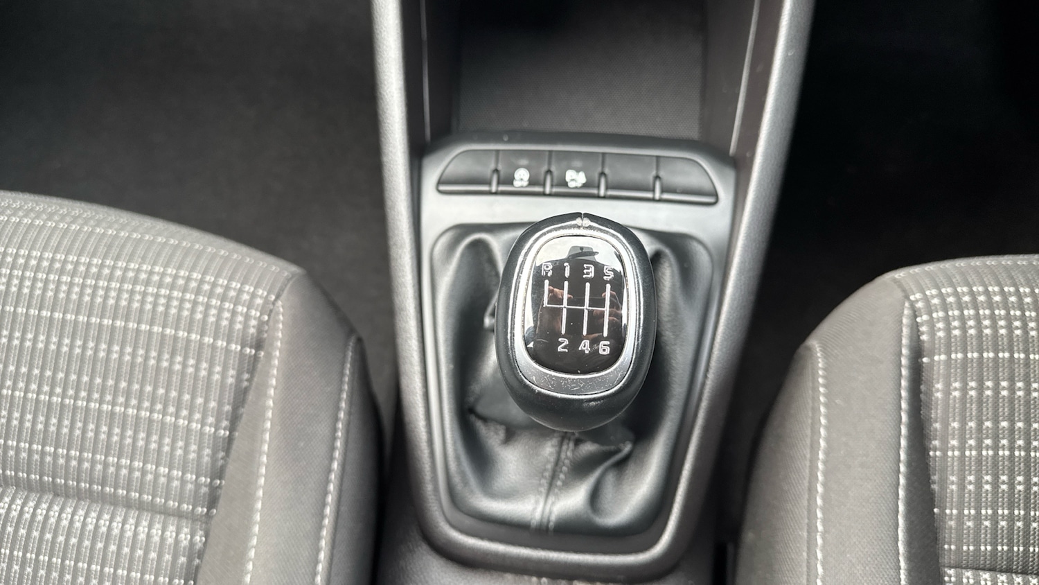 Used Kia Stonic 2019 for sale - 76796846: Photo 26