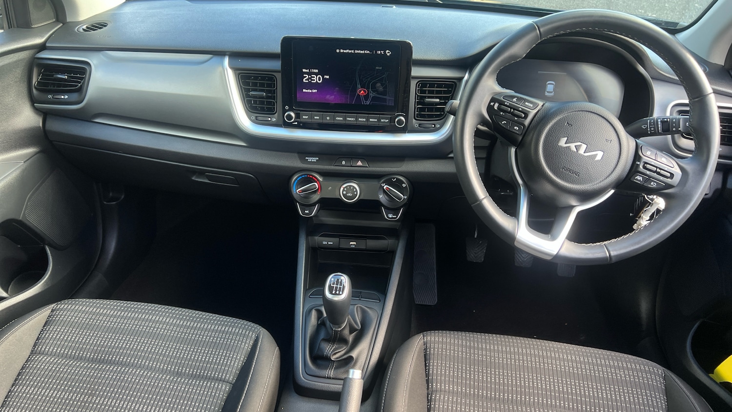 Used Kia Stonic 2024 for sale - 75960200: Photo 10