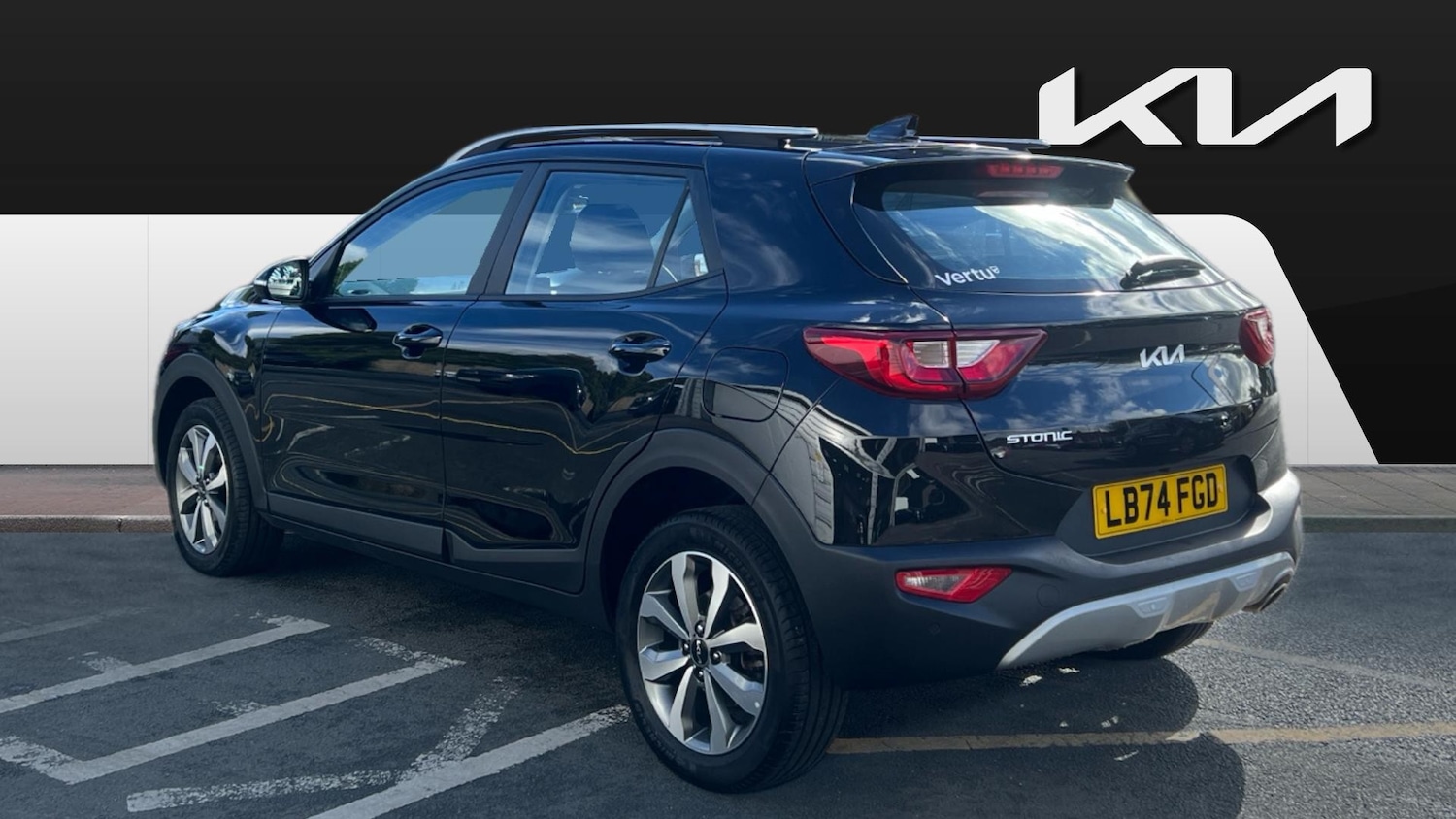 Used Kia Stonic 2024 for sale - 75960200: Photo 2