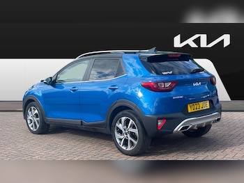 Used Kia Stonic 2023 for sale - 78466385: Photo