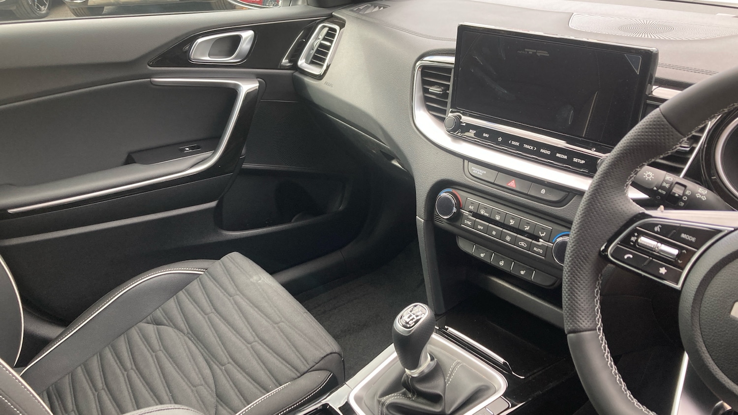 Used Kia XCeed 2025 for sale - 76627784: Photo 14