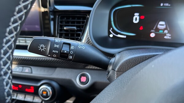 Used Kia Stonic 2025 for sale - 75995660: Photo 30