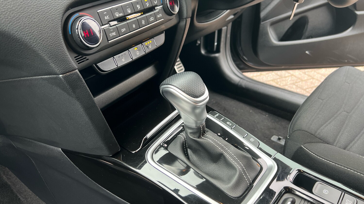 Used Kia Ceed 2025 for sale - 77568285: Photo 13