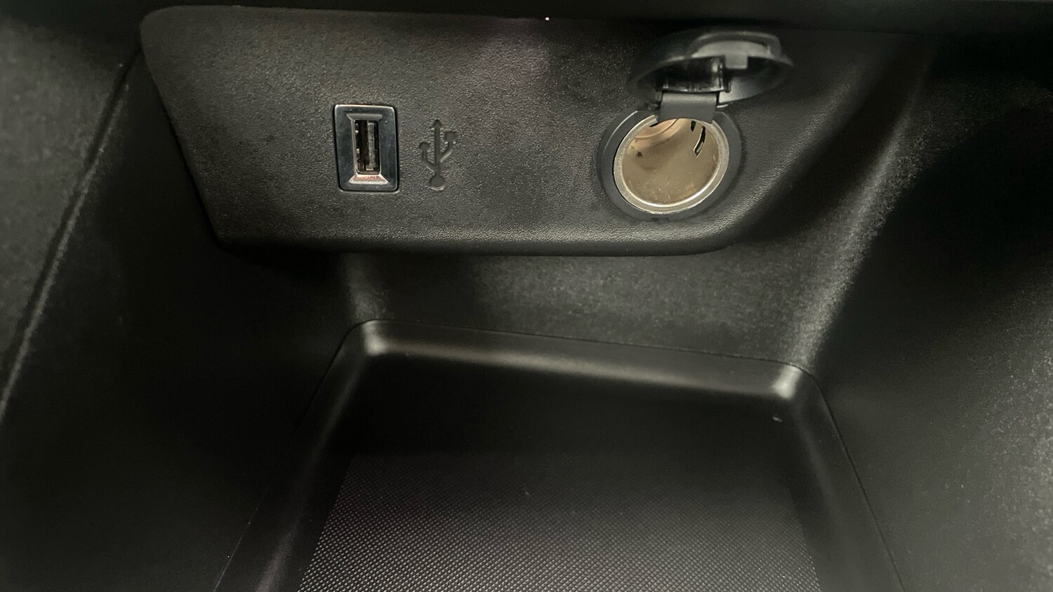 Used Vauxhall Corsa 2023 for sale - 76649917: Photo 37