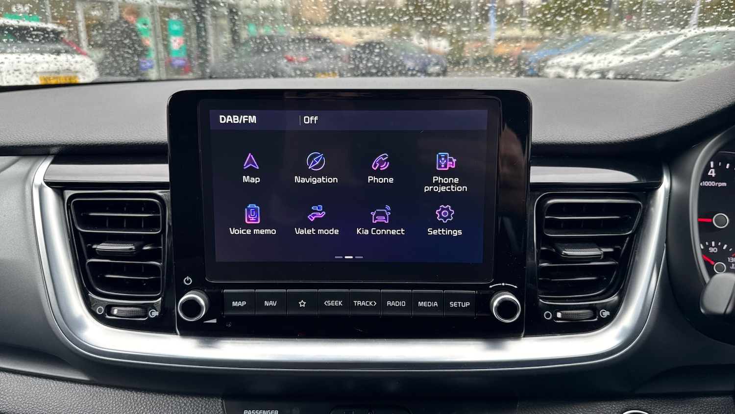 Used Kia Stonic 2023 for sale - 76577040: Photo 12