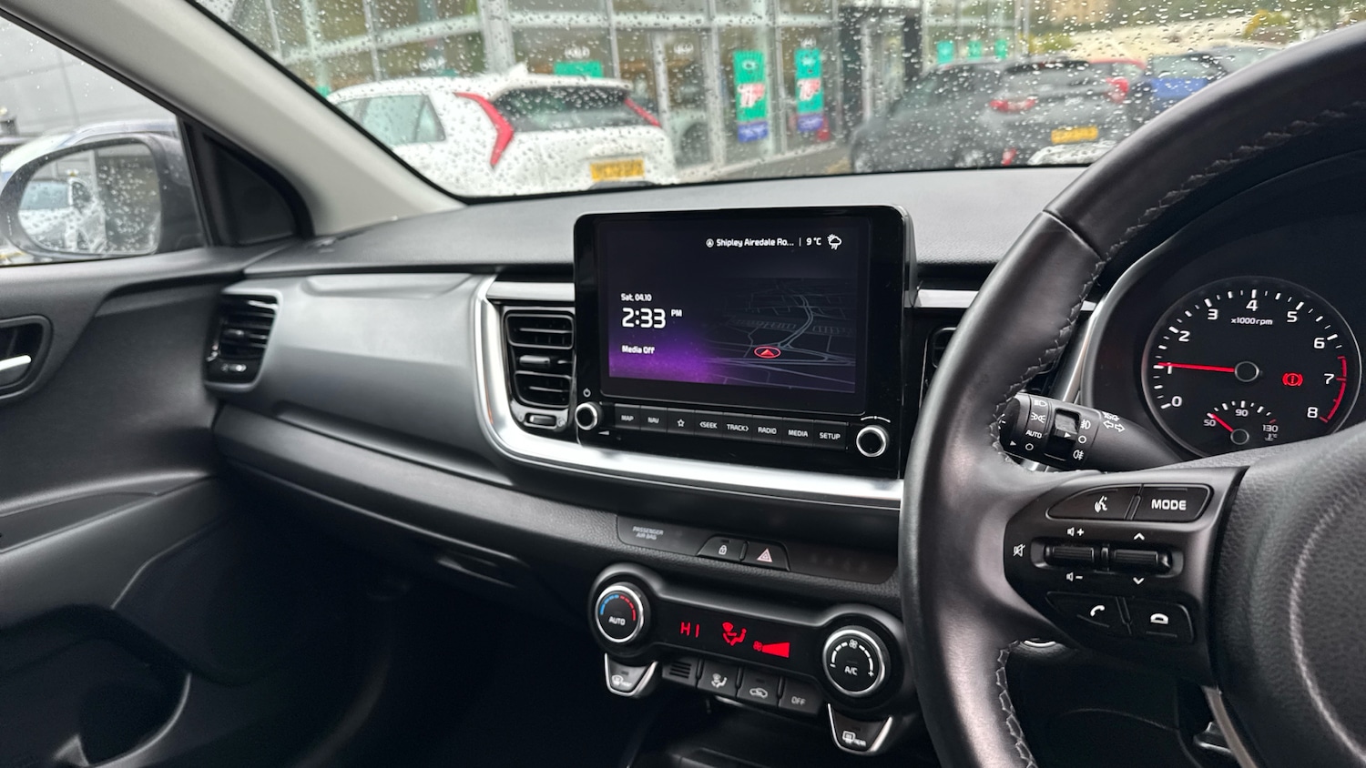 Used Kia Stonic 2023 for sale - 76577040: Photo 14