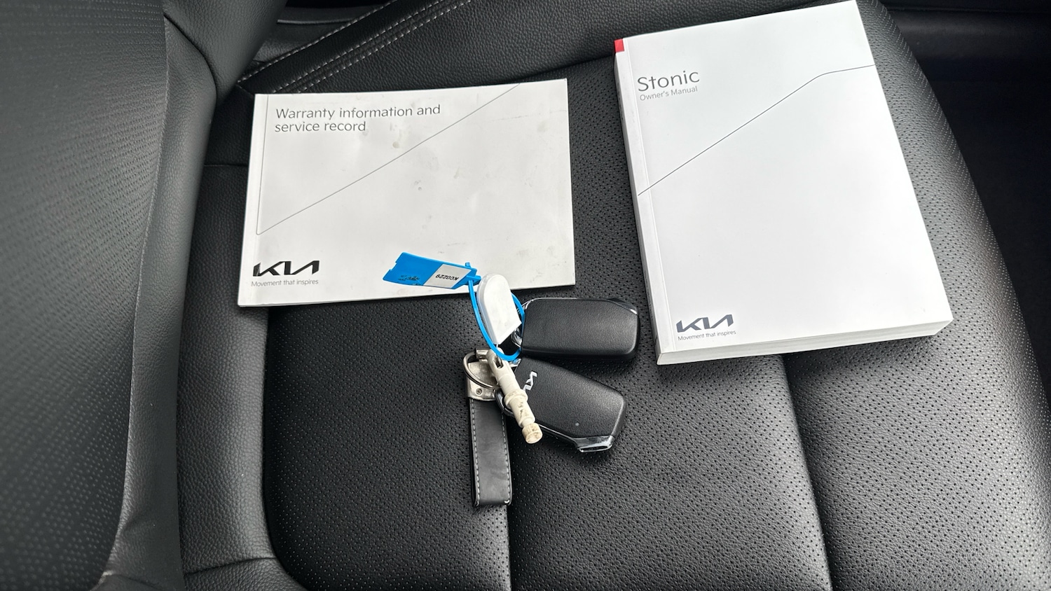 Used Kia Stonic 2023 for sale - 76577040: Photo 19