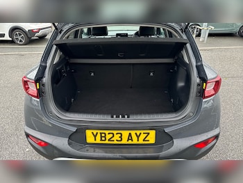 Used Kia Stonic 2023 for sale - 76577040: Photo