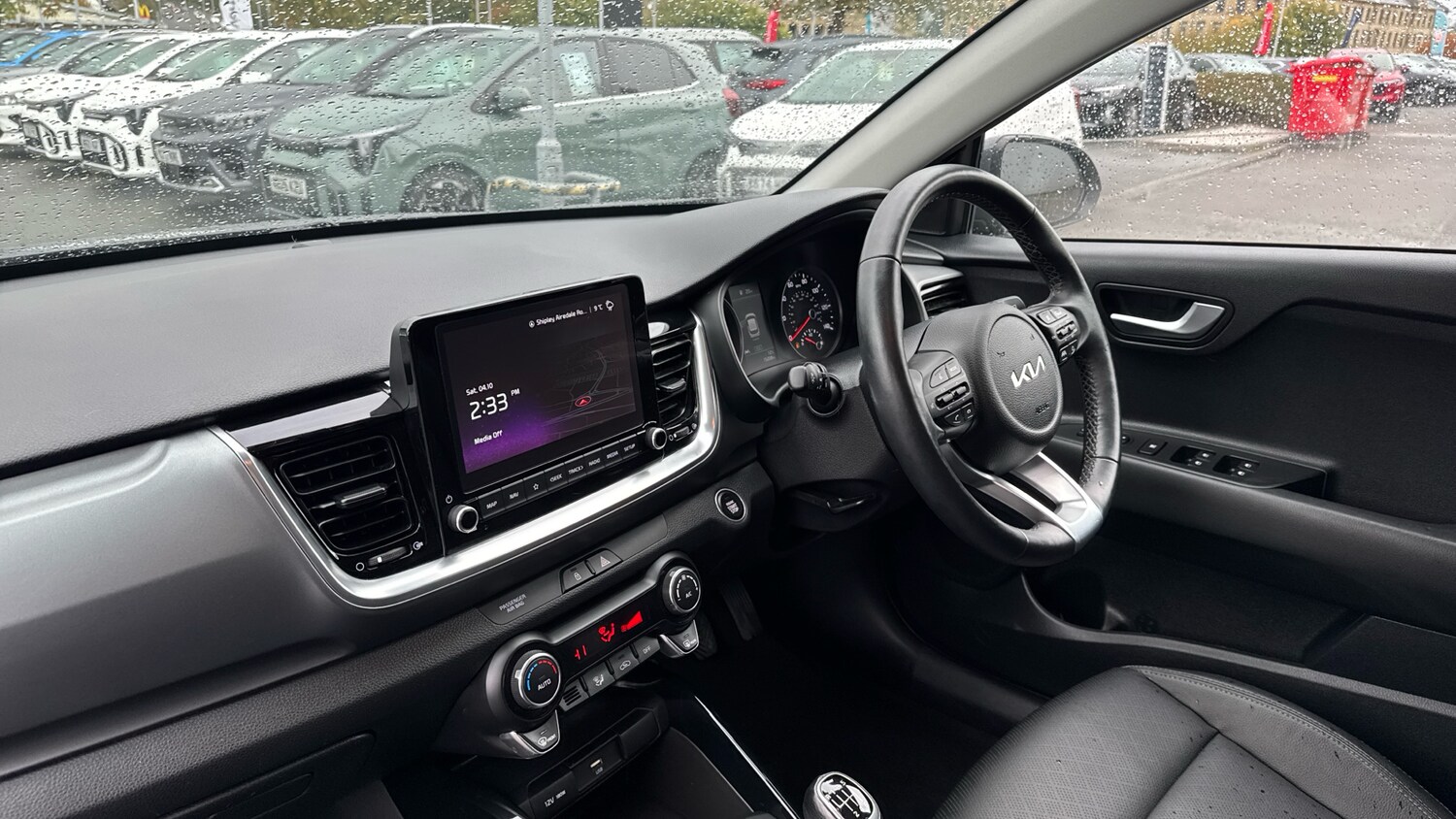 Used Kia Stonic 2023 for sale - 76577040: Photo 9