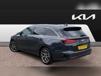 Used Kia Ceed 2023 for sale - 78331811: Photo