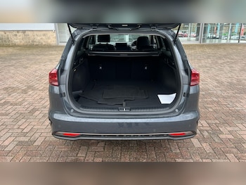 Used Kia Ceed 2023 for sale - 78331811: Photo