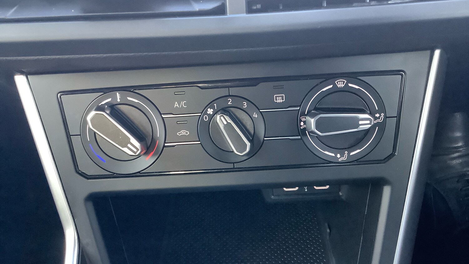 Used Volkswagen Polo 2023 for sale - 76364337: Photo 37