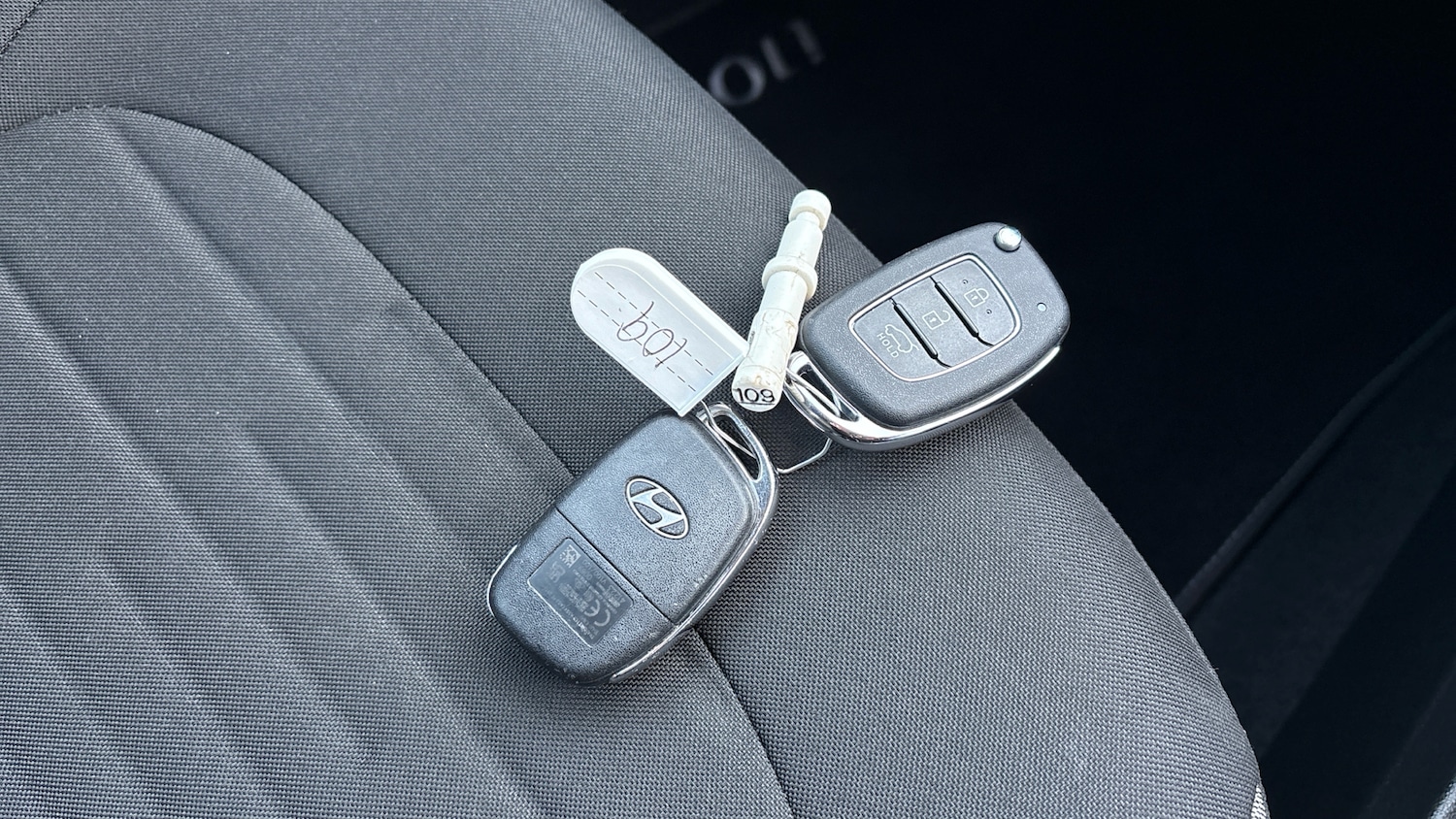 Used Hyundai i10 2023 for sale - 76766804: Photo 20