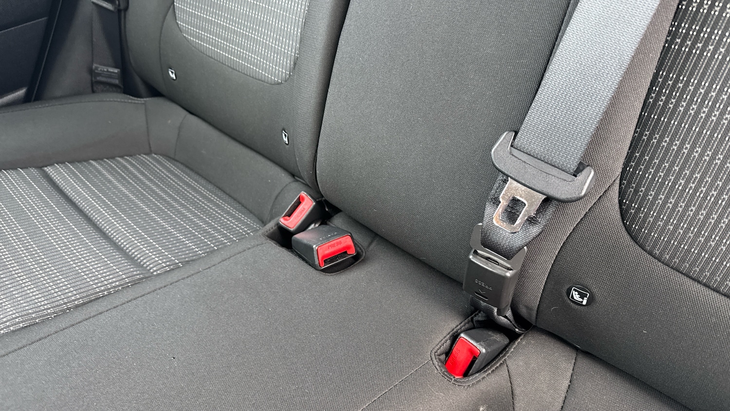 Used Kia Stonic 2019 for sale - 76649915: Photo 17