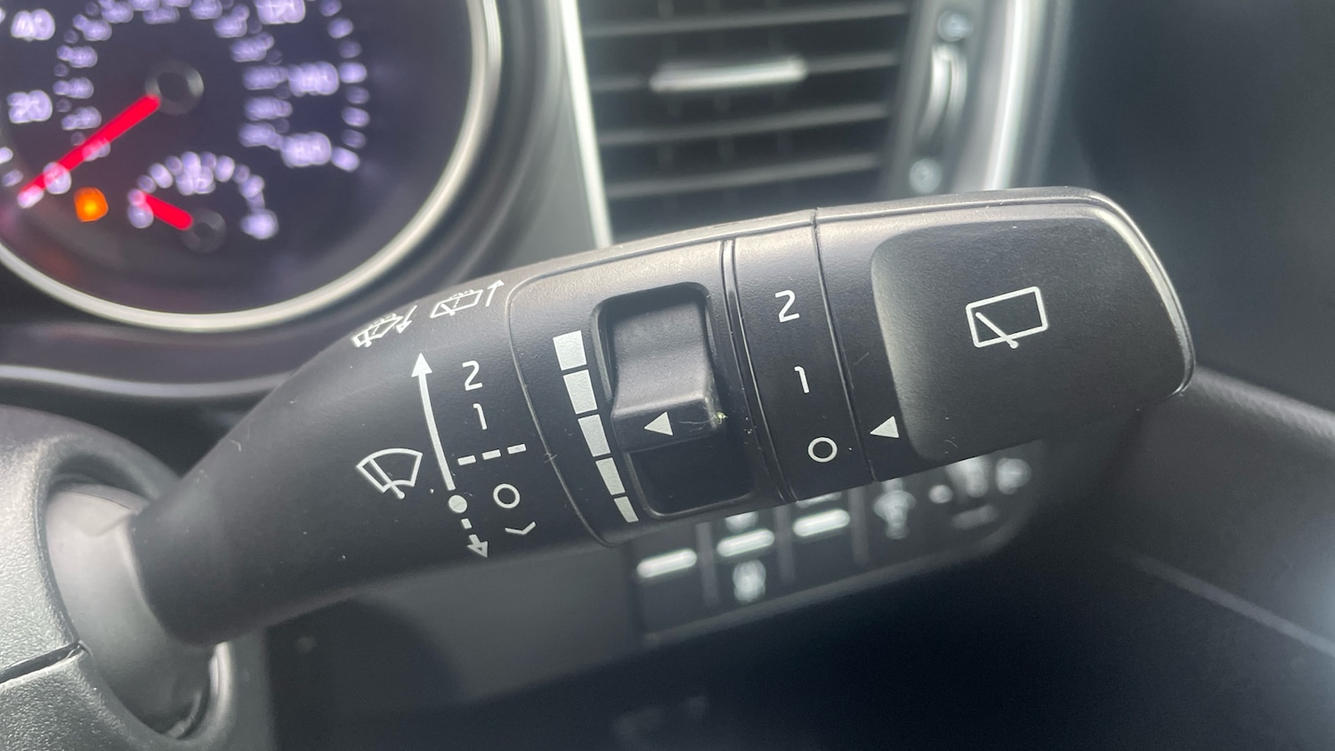 Used Kia XCeed 2020 for sale - 76808016: Photo 23