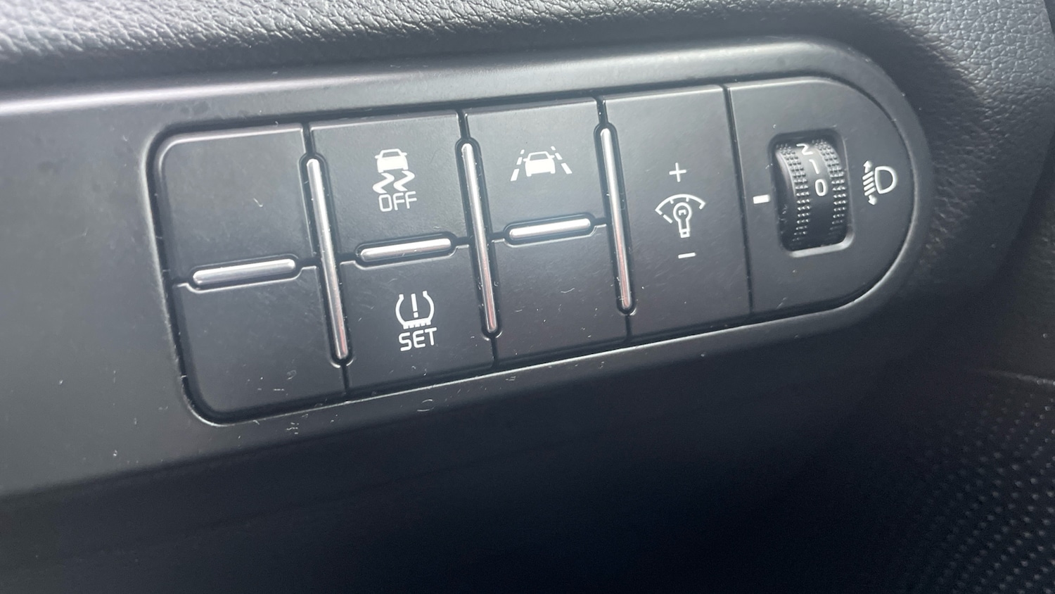 Used Kia XCeed 2020 for sale - 76808016: Photo 30