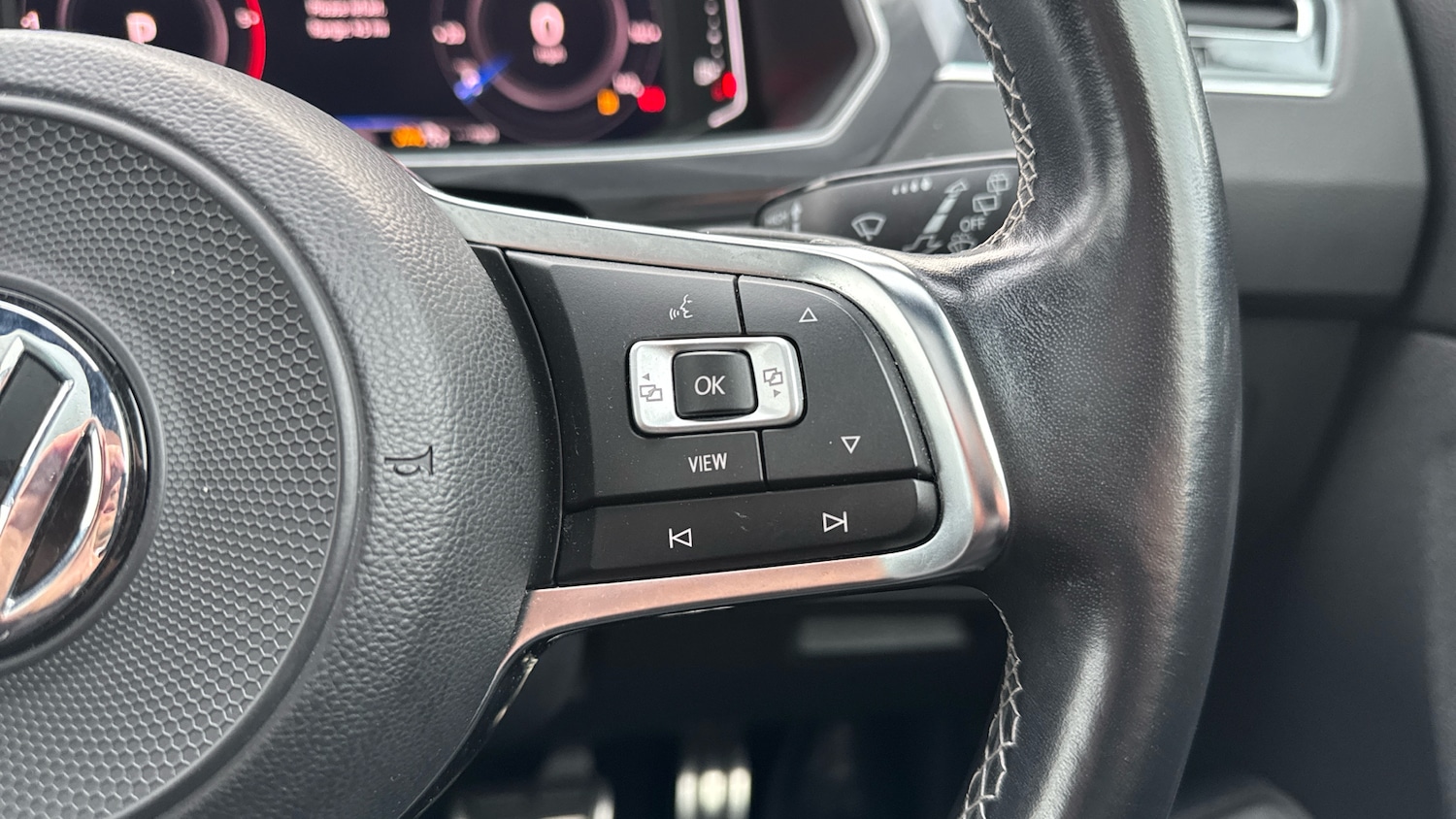 Used Volkswagen Tiguan 2020 for sale - 76919708: Photo 29