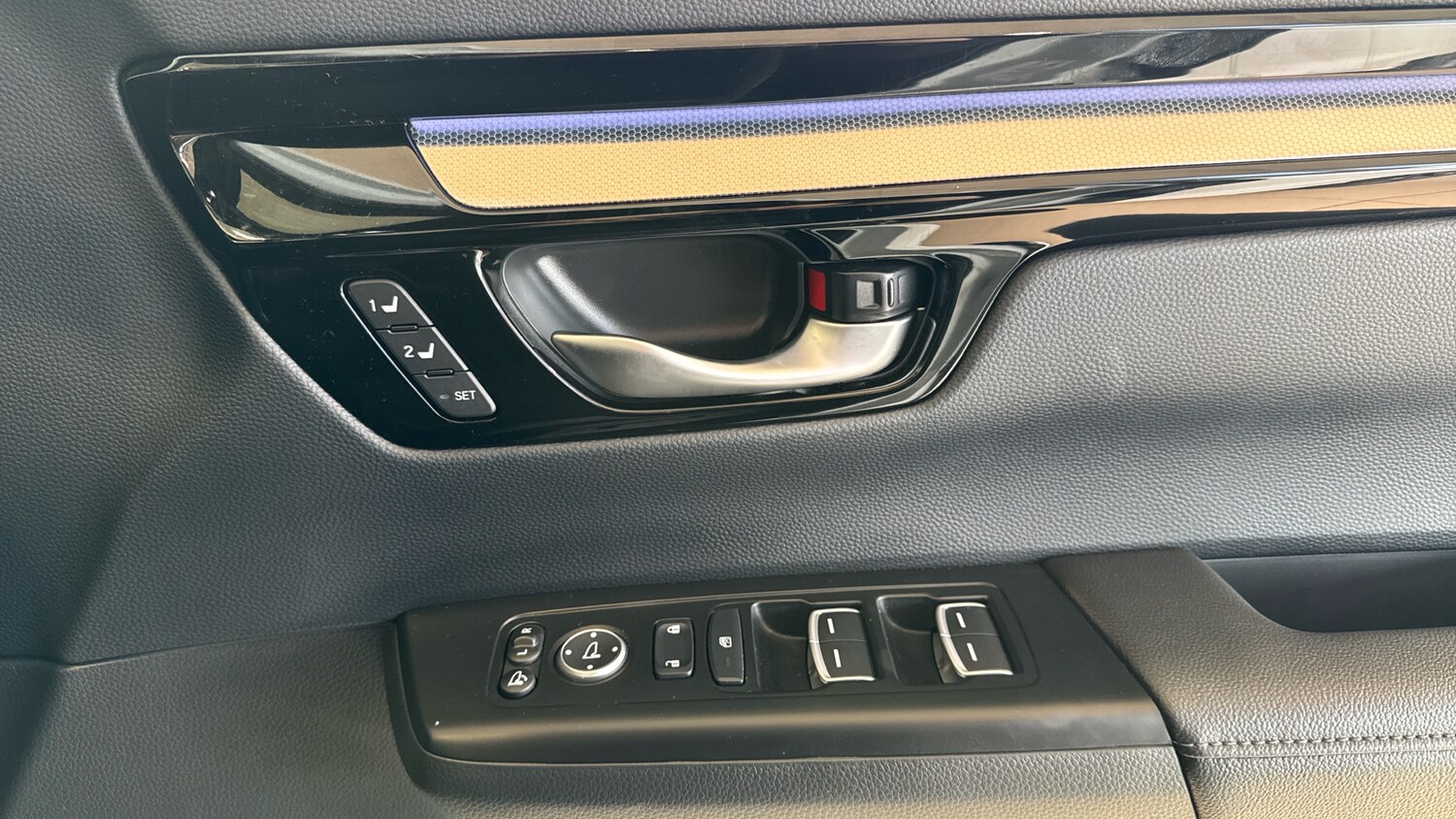 Used Honda CR-V 2025 for sale - 77629898: Photo 32