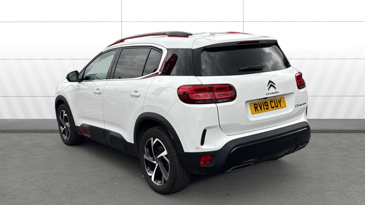 Used Citroen C5 Aircross 2019 for sale - 76603296: Photo 2