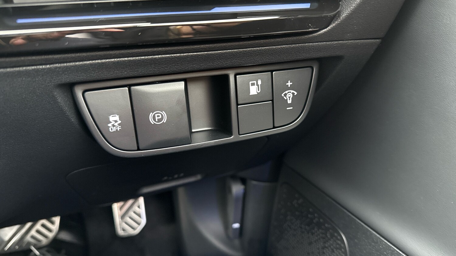 Used Kia EV6 2025 for sale - 76490397: Photo 37