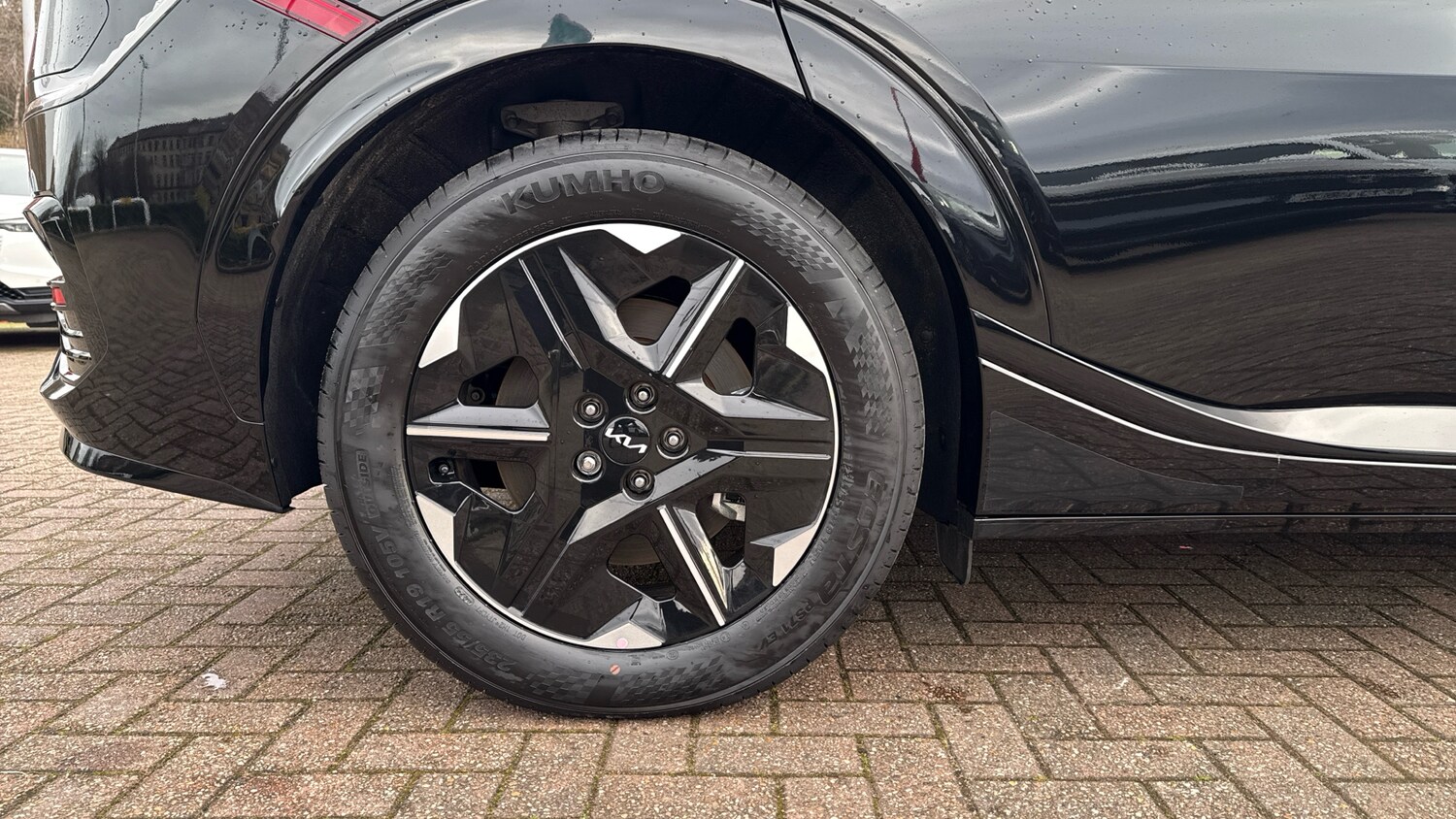 Used Kia EV6 2025 for sale - 76490397: Photo 7