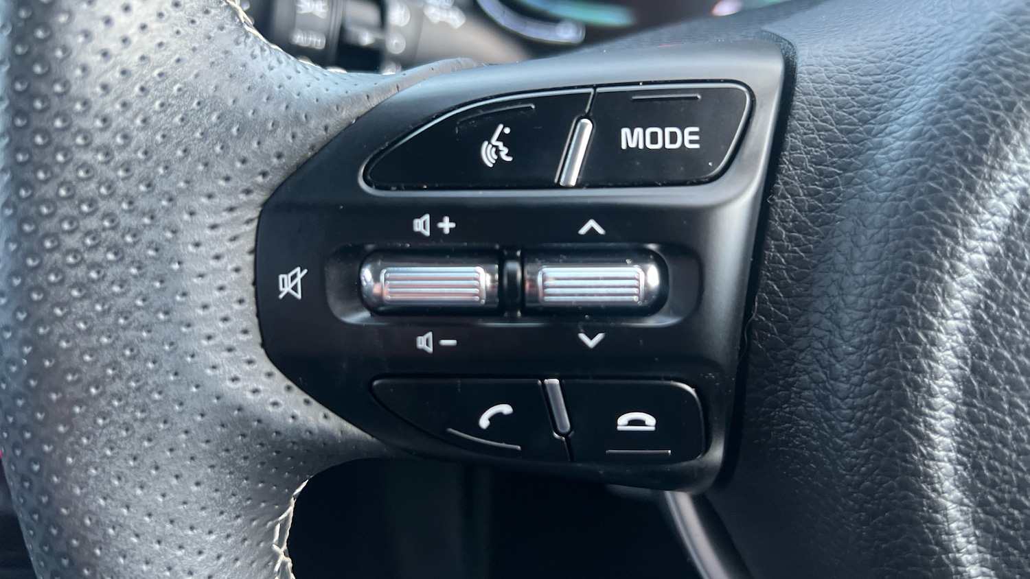 Used Kia Stonic 2024 for sale - 76908477: Photo 22