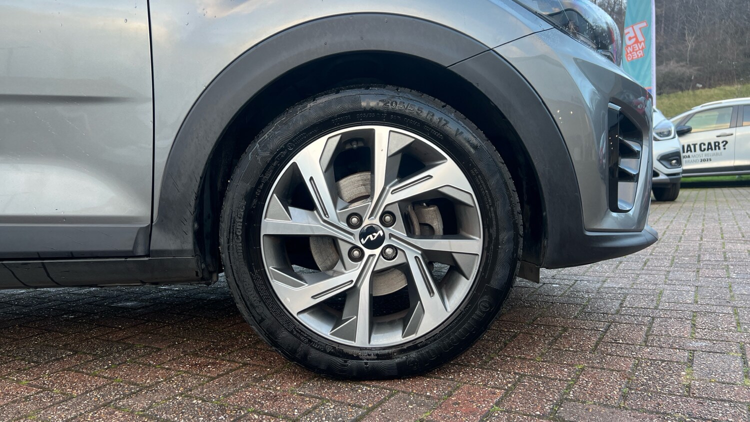 Used Kia Stonic 2024 for sale - 76908477: Photo 7