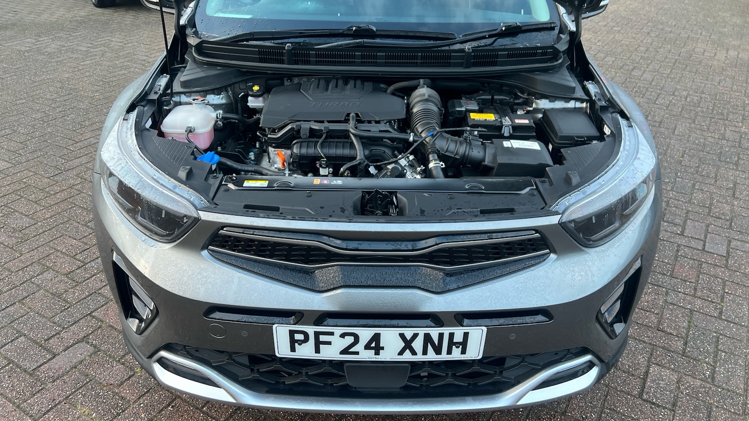 Used Kia Stonic 2024 for sale - 76908477: Photo 8