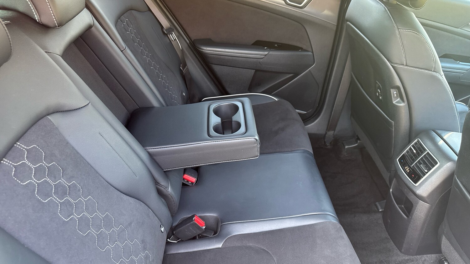 Used Kia Sportage 2023 for sale - 78025227: Photo 35