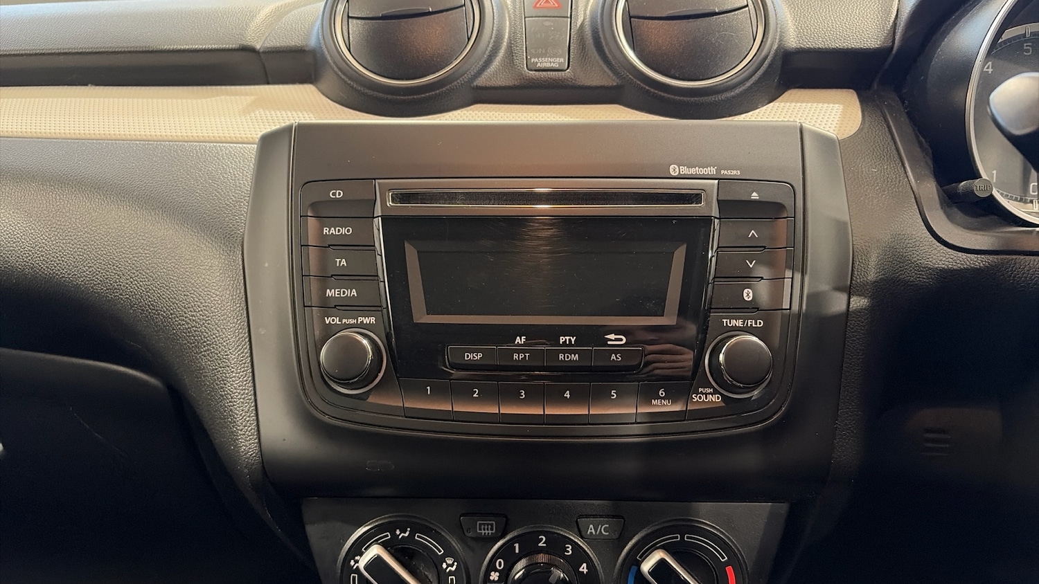 Used Suzuki Swift 2019 for sale - 77446148: Photo 12