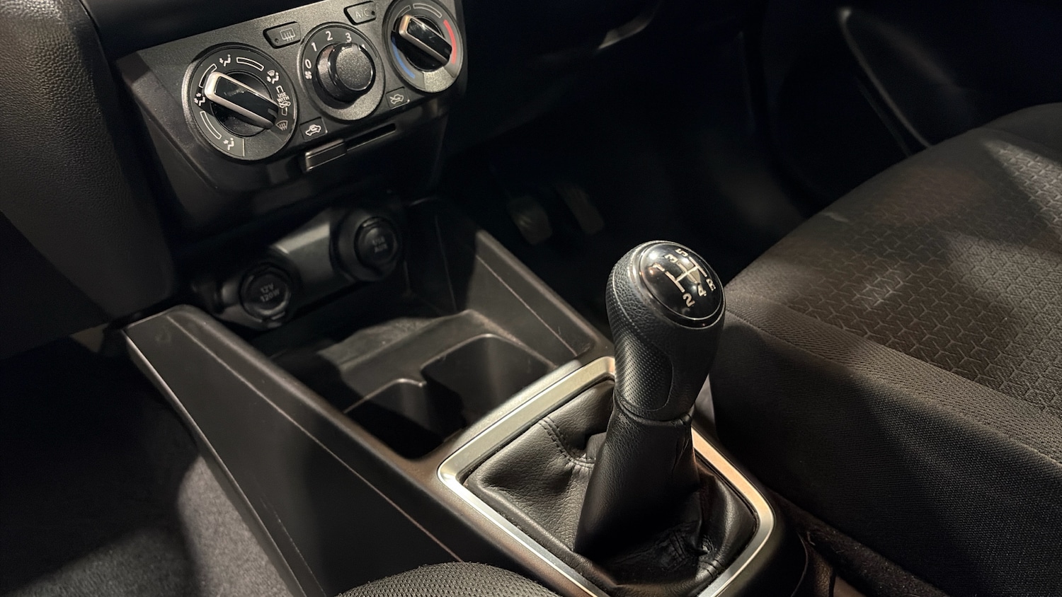 Used Suzuki Swift 2019 for sale - 77446148: Photo 13