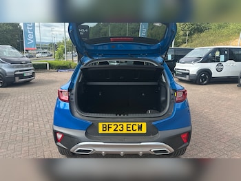Used Kia Stonic 2023 for sale - 79341193: Photo
