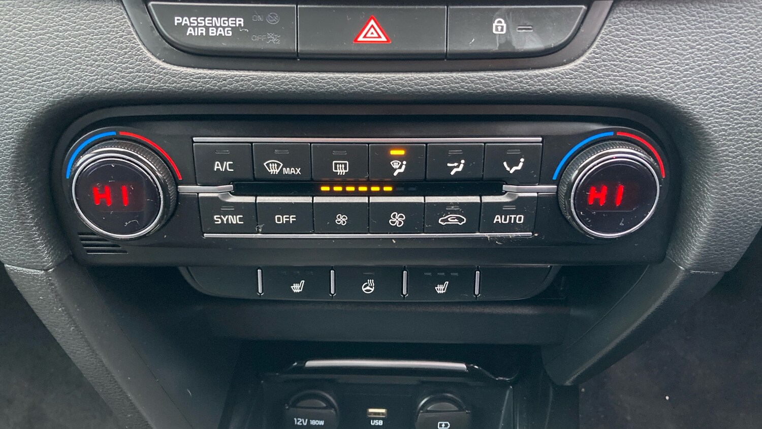 Used Kia XCeed 2022 for sale - 77570564: Photo 28