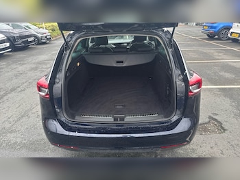 Used Vauxhall Insignia 2018 for sale - 78400011: Photo