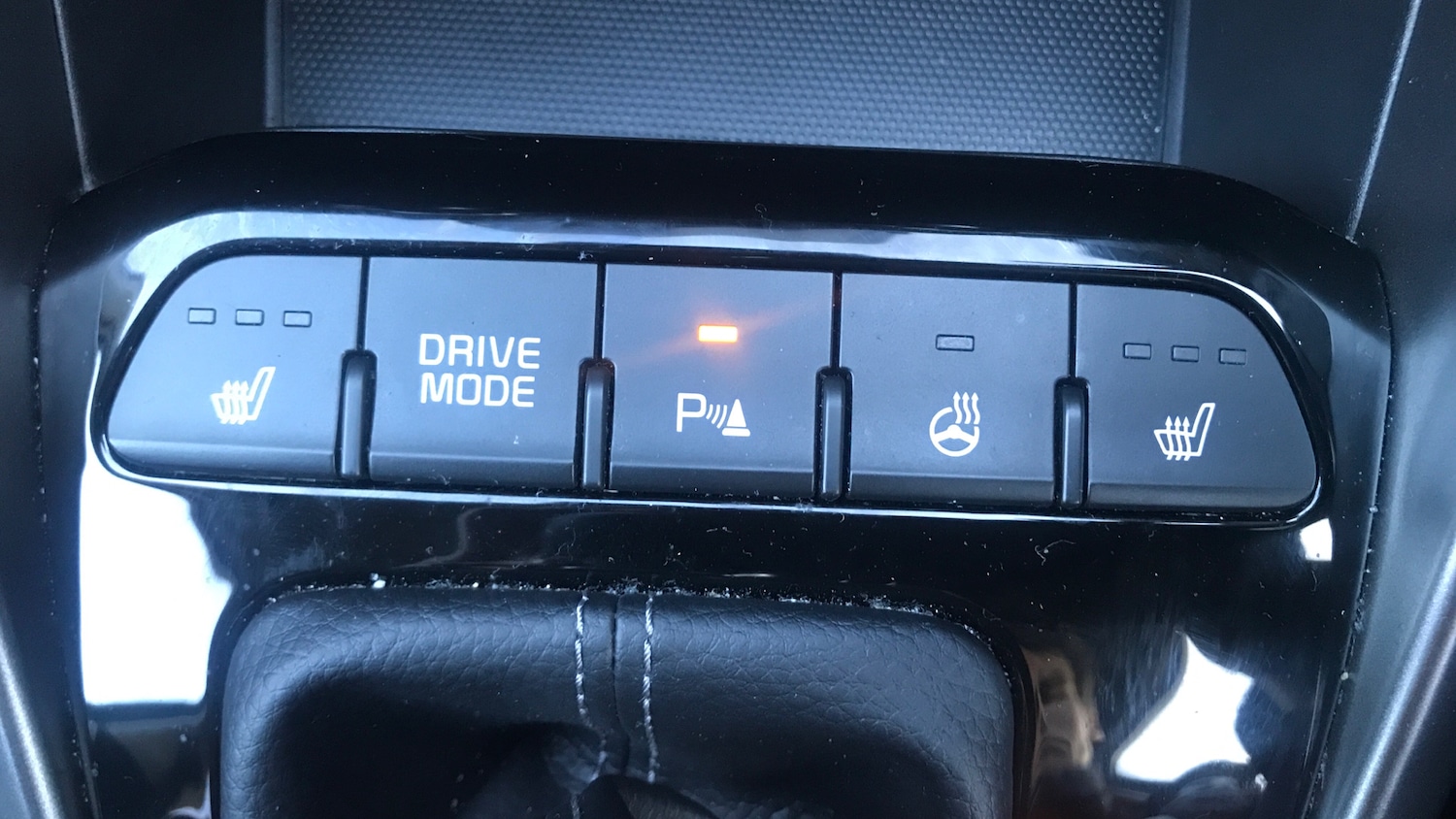 Used Kia Stonic 2023 for sale - 77113267: Photo 30