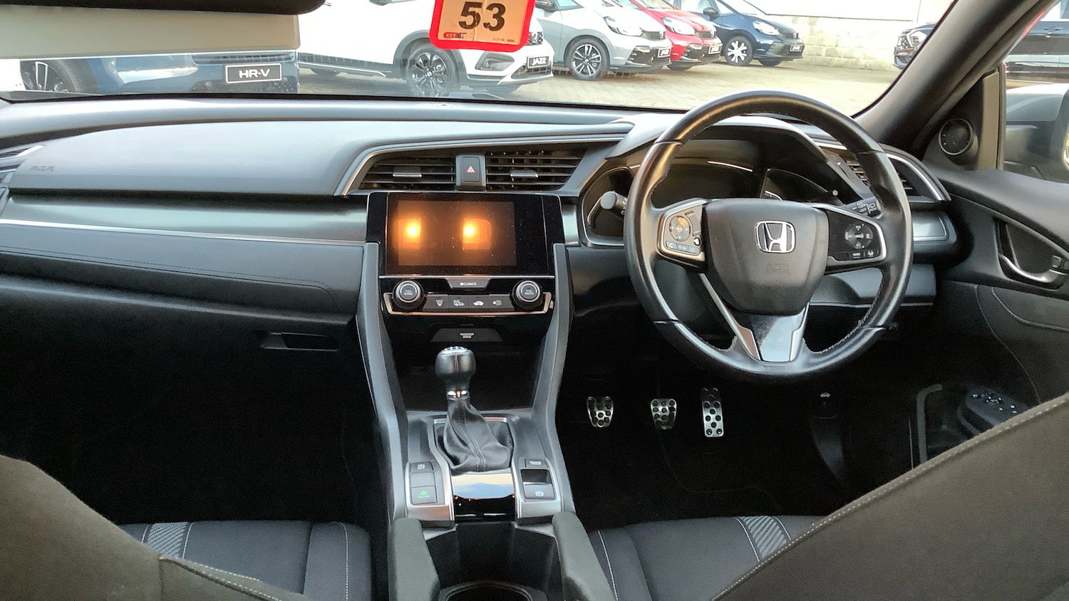 Used Honda Civic 2019 for sale - 76796851: Photo 10