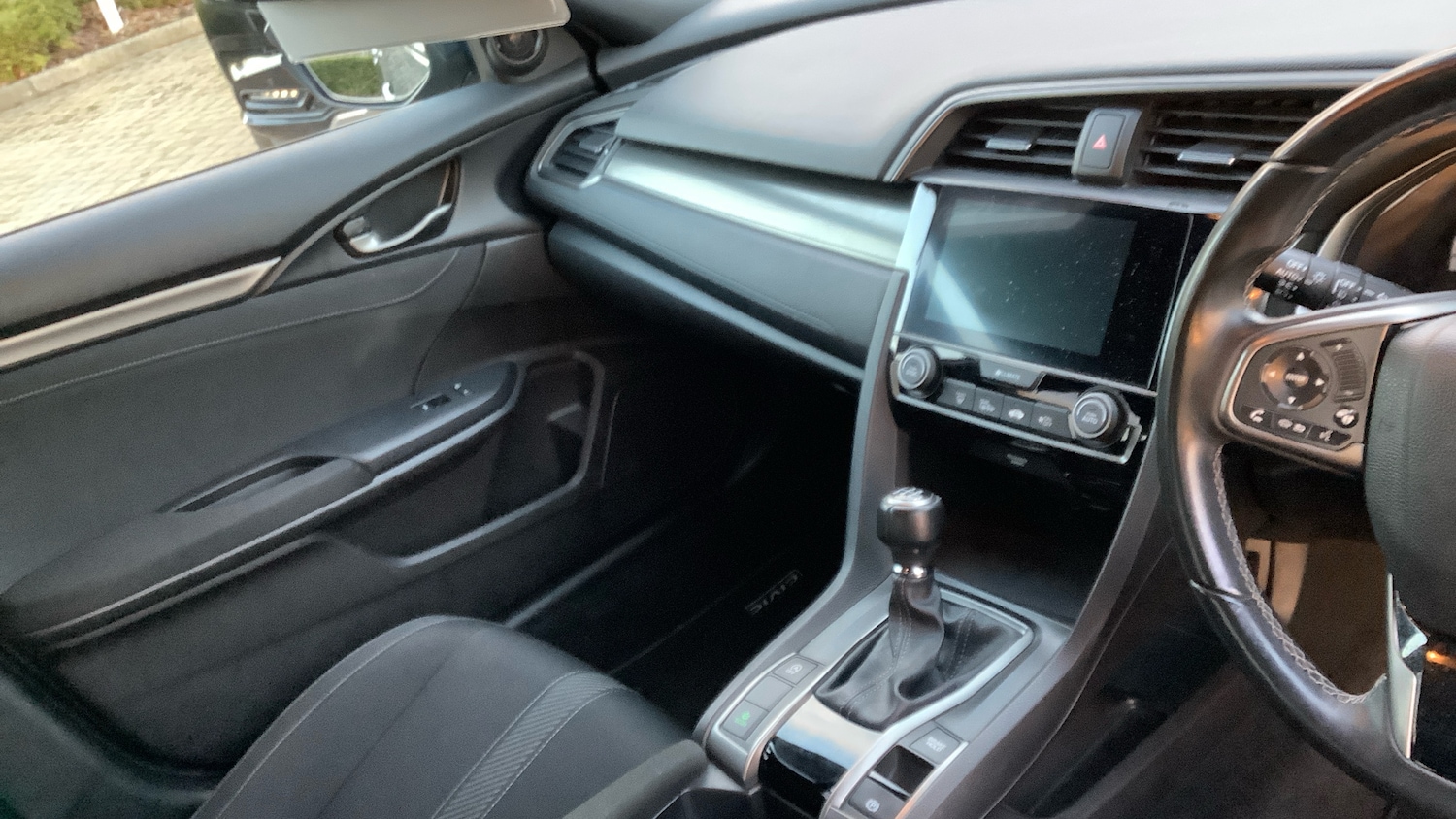 Used Honda Civic 2019 for sale - 76796851: Photo 14