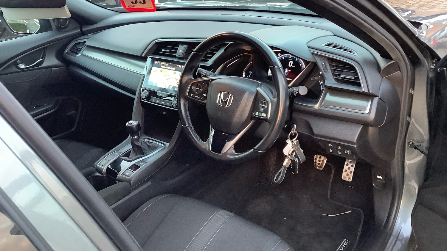 Used Honda Civic 2019 for sale - 76796851: Photo 32