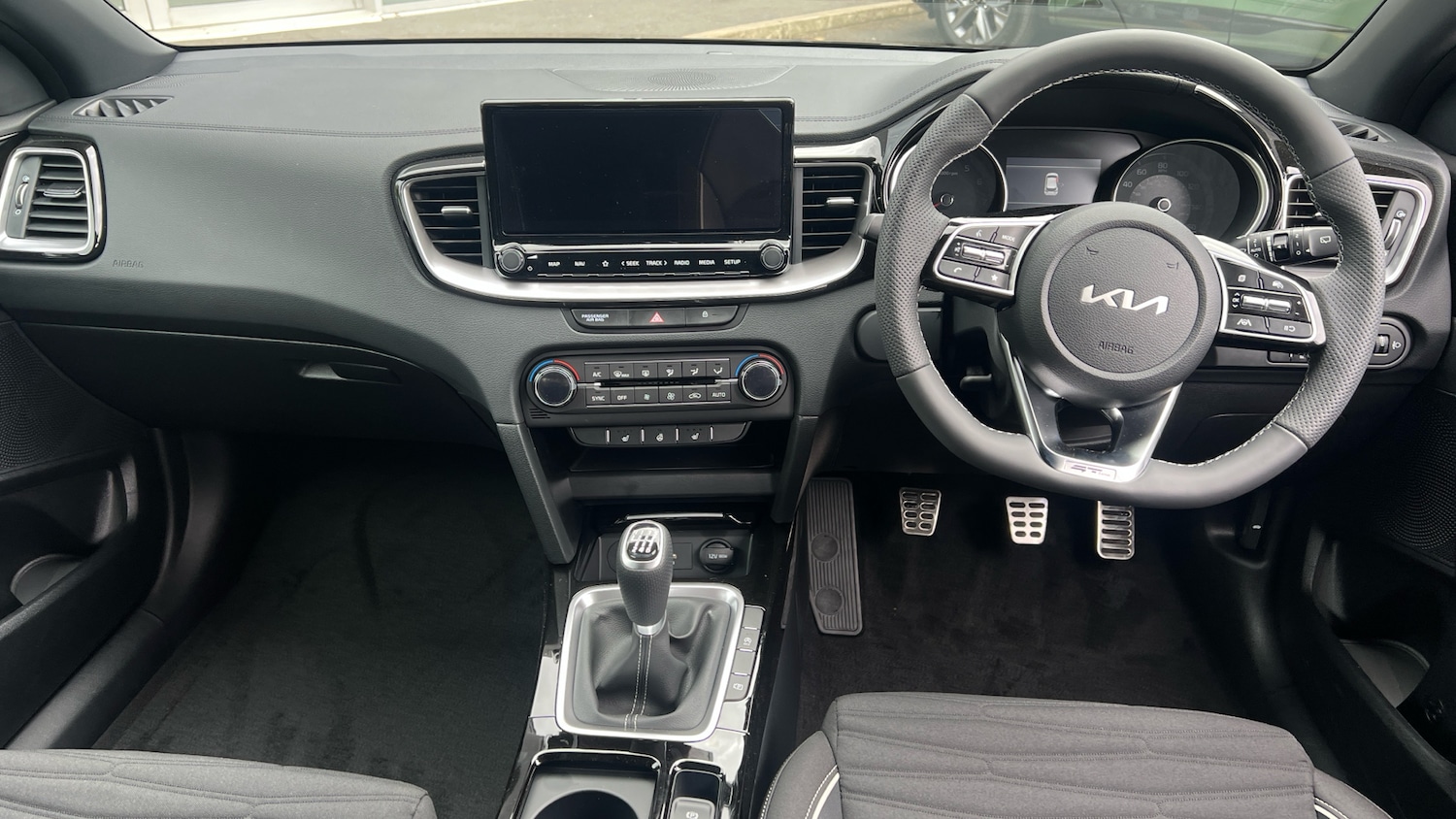 Used Kia Ceed 2025 for sale - 76583146: Photo 10