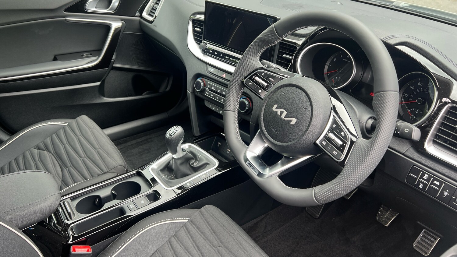 Used Kia Ceed 2025 for sale - 76583146: Photo 11