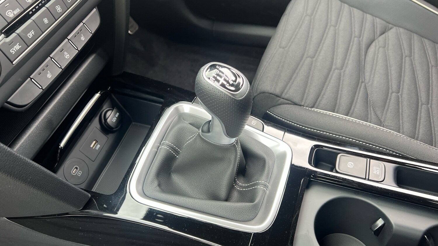 Used Kia Ceed 2025 for sale - 76583146: Photo 13