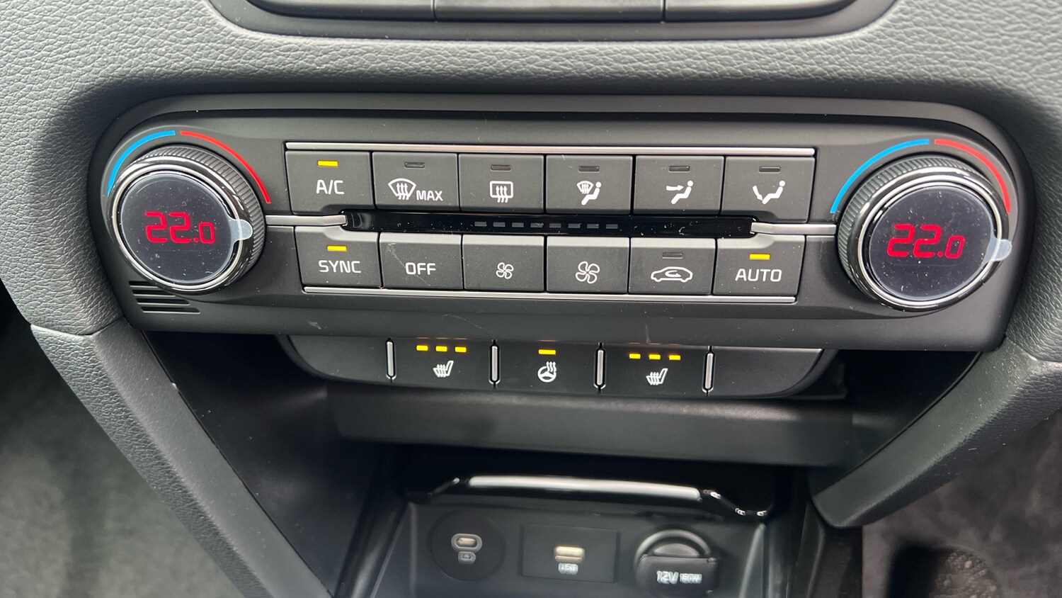 Used Kia Ceed 2025 for sale - 76583146: Photo 28