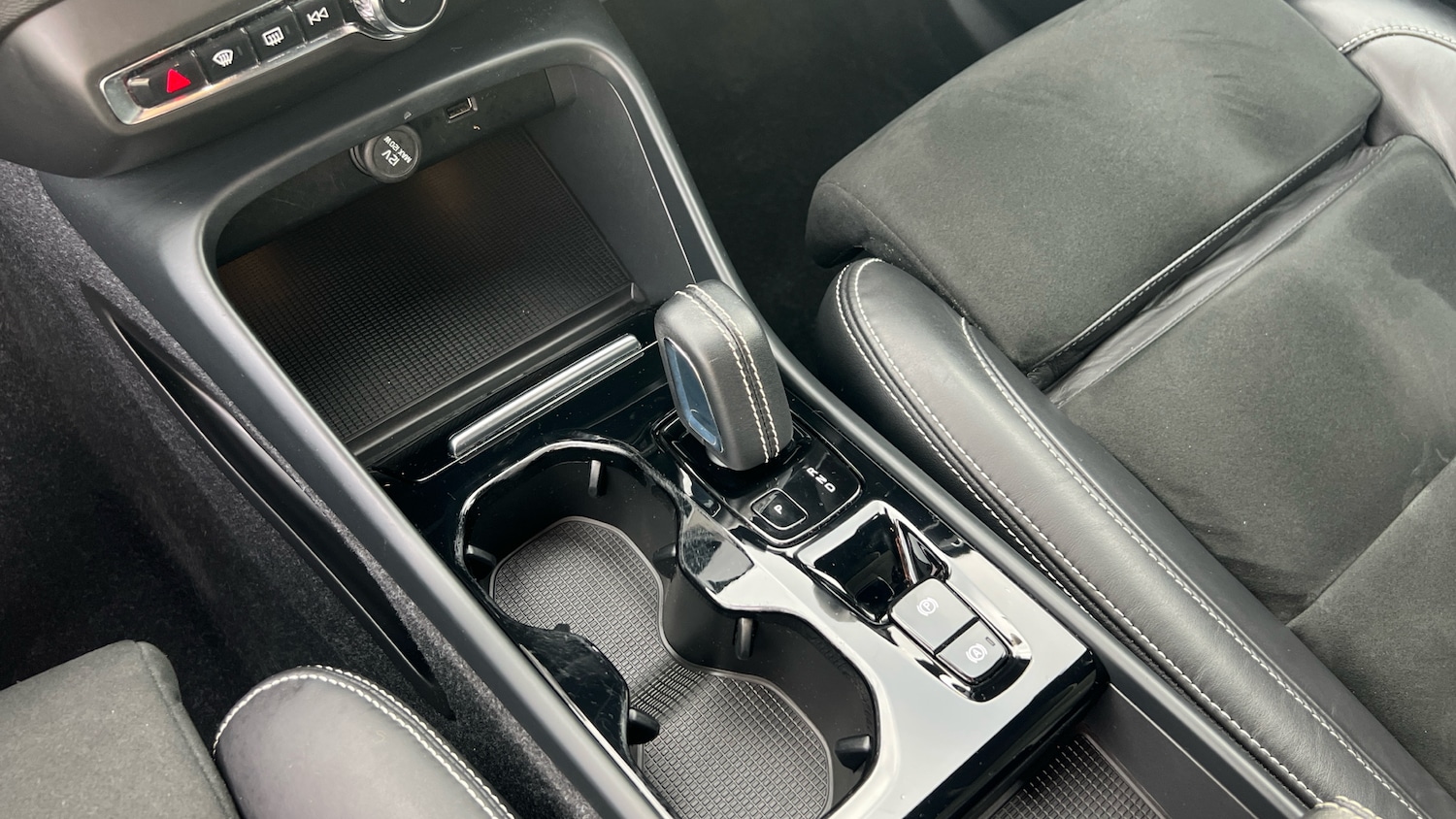 Used Volvo XC40 2021 for sale - 76421775: Photo 13