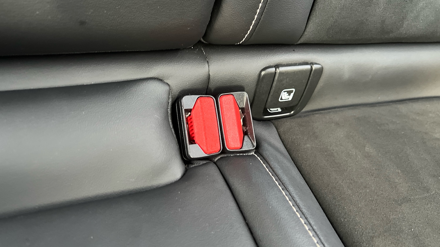 Used Volvo XC40 2021 for sale - 76421775: Photo 17