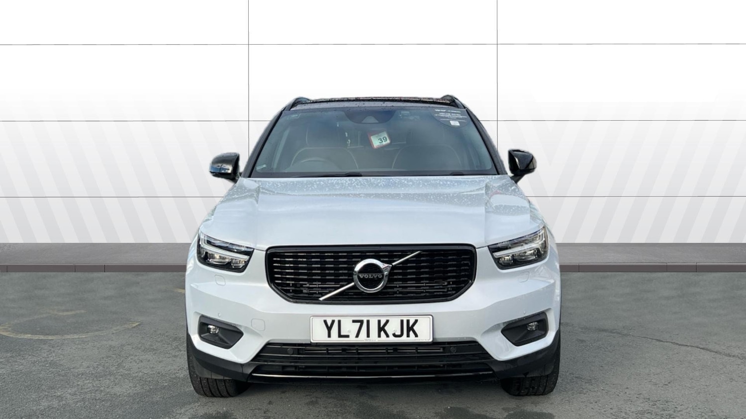 Used Volvo XC40 2021 for sale - 76421775: Photo 3
