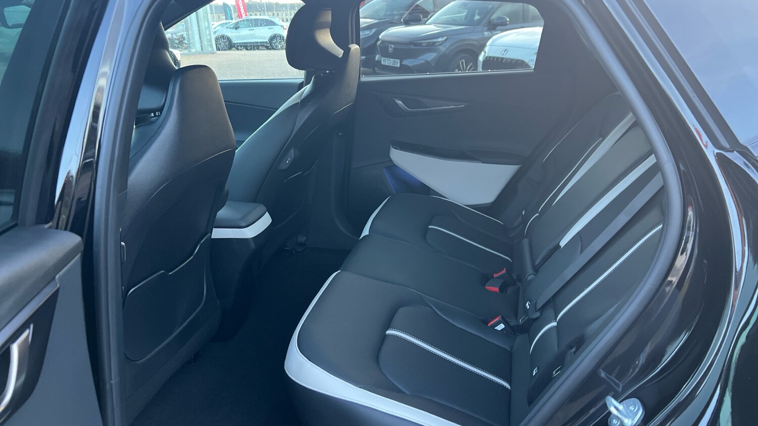 Used Kia EV6 2025 for sale - 76493744: Photo 16