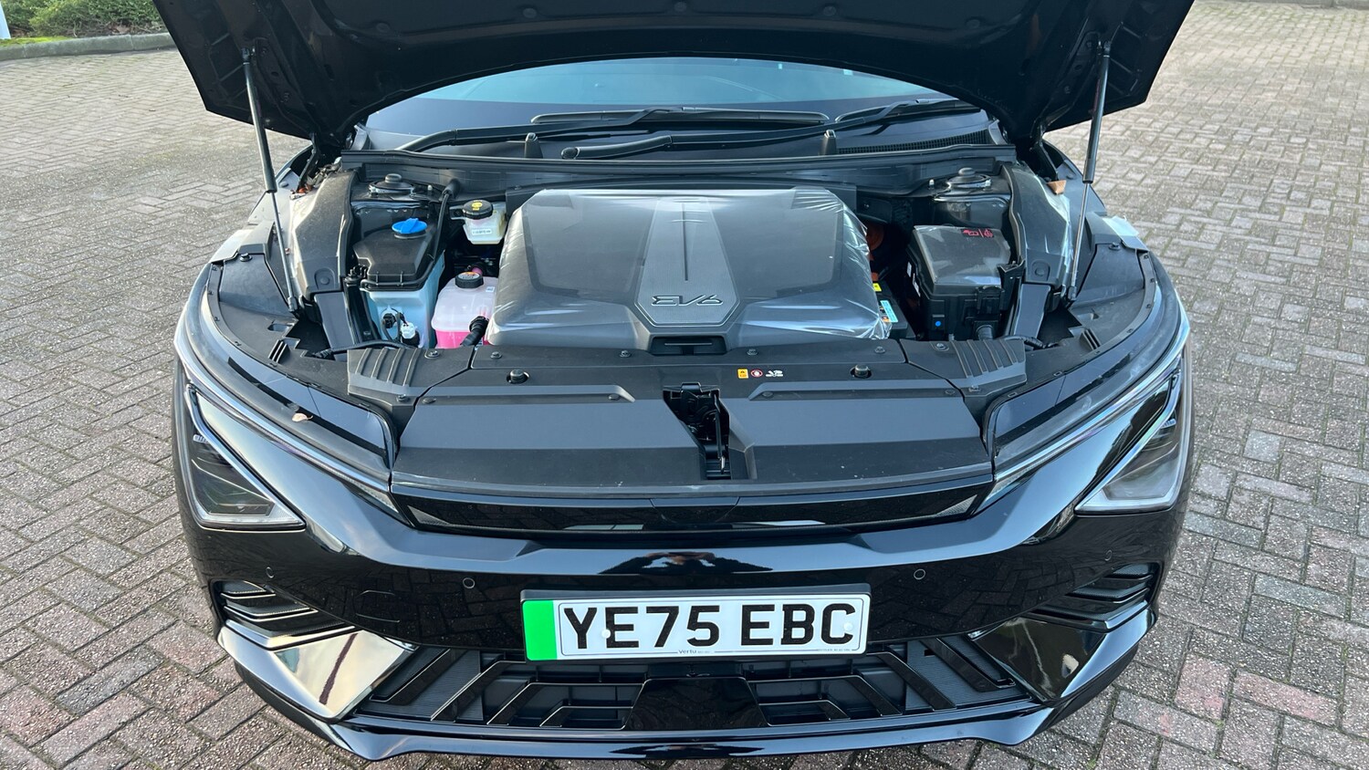 Used Kia EV6 2025 for sale - 76493744: Photo 8